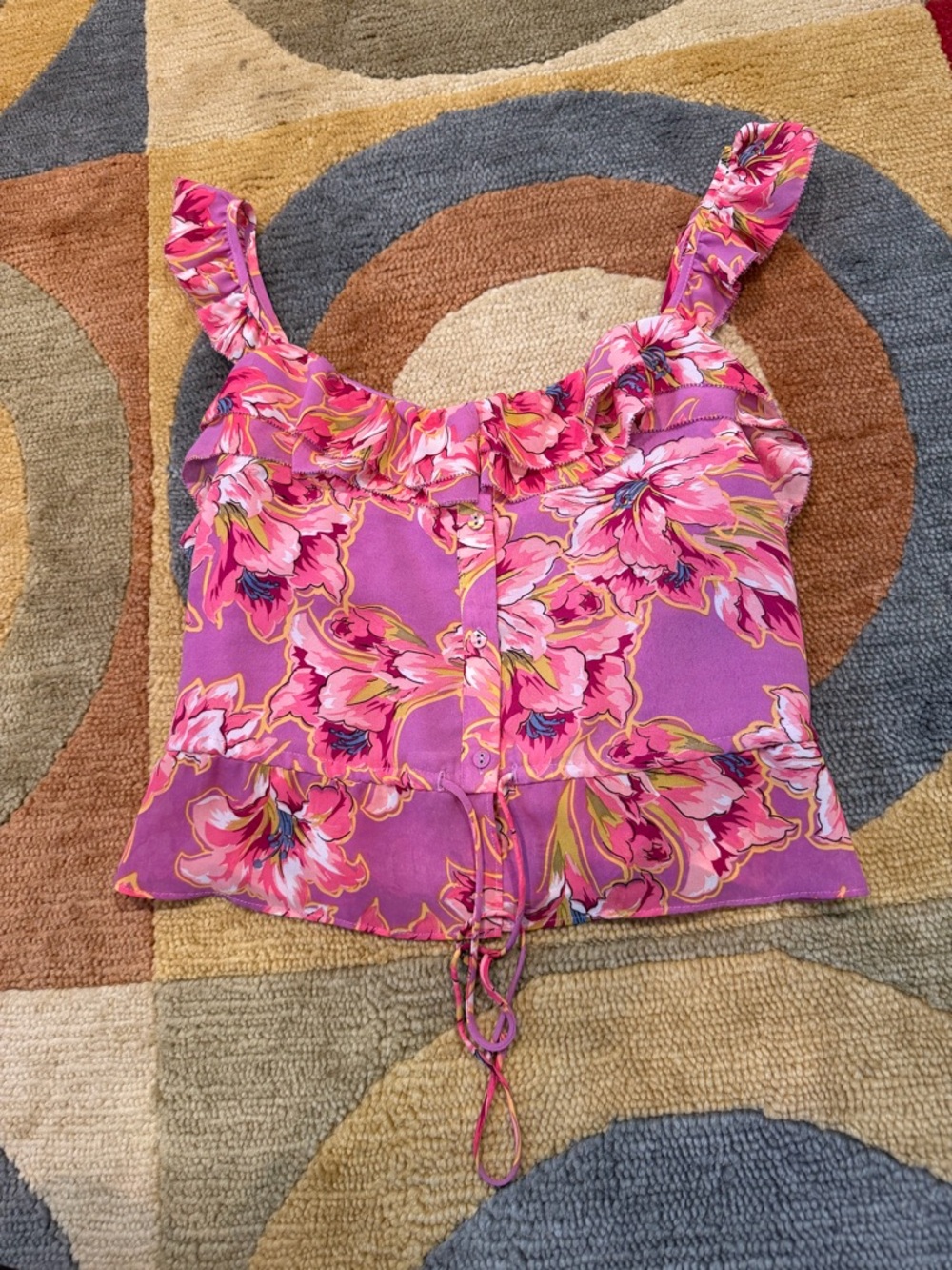 ASTR The Label Floral Print Ruffle Bottom Button Front Crop Tank Top Size Small